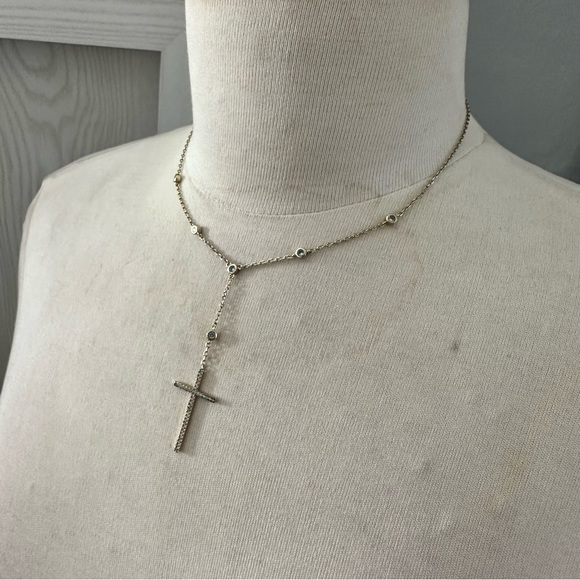 Express | cross necklace - Picture 3 of 4